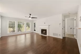 515 Berkeley Woods Dr, Duluth, GA 30096 - Photo 5