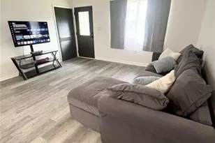 4095 Ester Dr SW, Atlanta, GA 30331 - Photo 3