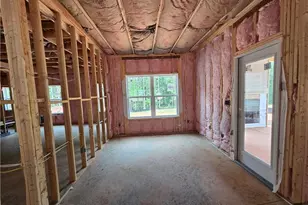 313 Meadows Dr, Bethlehem, GA 30620 - Photo 13