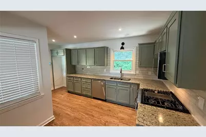 3153 Bellgreen Way, Decatur, GA 30032 - Photo 7