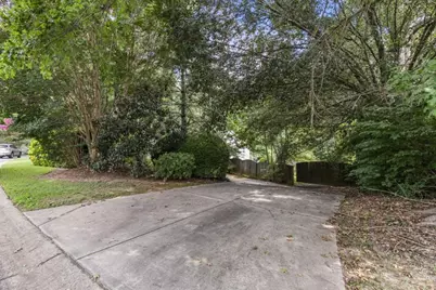 22 Maddox Road SE, Acworth, GA 30102 - Photo 5