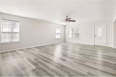 415 Heritage Row, Woodstock, GA 30188 - Photo 3