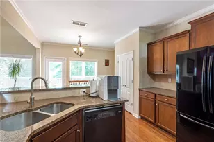 3497 Lori Ln, Duluth, GA 30096 - Photo 7
