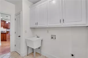 1020 Cranbrook Glen Ln, Snellville, GA 30078 - Photo 21