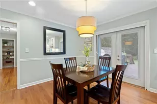 2605 Warwick Cir NE, Atlanta, GA 30345 - Photo 3