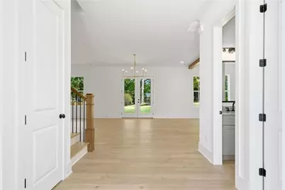2487 Sims Drive NE, Marietta, GA 30066 - Photo 9