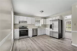 1931 Rocky Mill Ln, Lawrenceville, GA 30044 - Photo 15