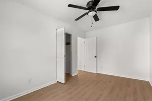 4933 Parkwest Dr, Stone Mountain, GA 30088 - Photo 23