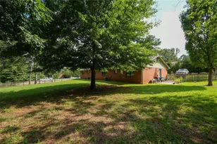 351 Freeport Dr, Lawrenceville, GA 30046 - Photo 13
