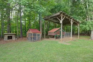 8145 Bennett Ln, Gainesville, GA 30506 - Photo 17