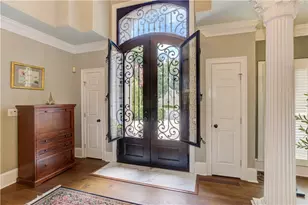650 River Falls Ct, Roswell, GA 30076 - Photo 7