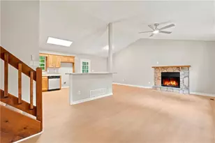 6370 Holborne Ln, Douglasville, GA 30134 - Photo 3