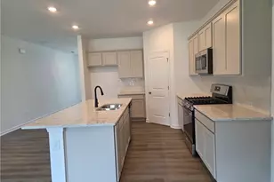 7297 Eton Ln, Locust Grove, GA 30248 - Photo 7