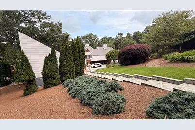 1685 Chevron Way, Sandy Springs, GA 30350 - Photo 13