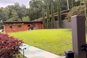 1685 Chevron Way, Sandy Springs, GA 30350 - Photo 19