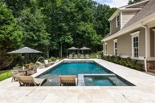 1213 Basnett Dr, Alpharetta, GA 30004 - Photo 3