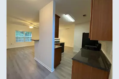 397 Creek Manor Way, Suwanee, GA 30024 - Photo 7