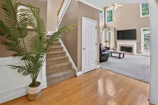 412 Cherry Tree Ln, Marietta, GA 30066 - Photo 5
