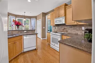 412 Cherry Tree Ln, Marietta, GA 30066 - Photo 11