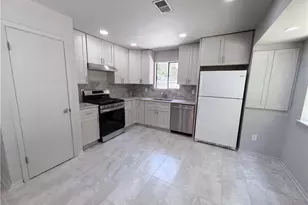 691 Millay Ct, Stone Mountain, GA 30088 - Photo 5
