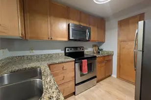 2657 Lenox Road NE, Atlanta, GA 30324 - Photo 17