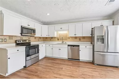 3590 Regency Park Drive, Duluth, GA 30096 - Photo 9