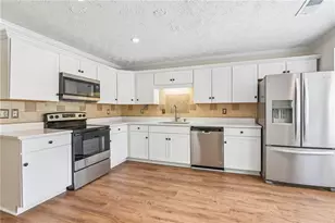 3590 Regency Park Dr, Duluth, GA 30096 - Photo 9