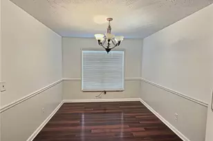 3050 Highland Park Ln, Lithonia, GA 30038 - Photo 17