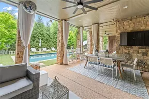 542 Hillside Dr NW, Atlanta, GA 30342 - Photo 73