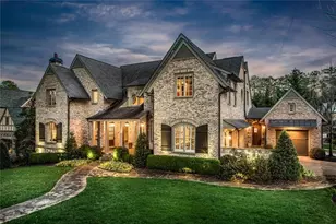 542 Hillside Dr NW, Atlanta, GA 30342 - Photo 3