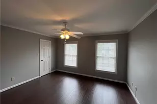 55 Mt Vernon Cir, Atlanta, GA 30338 - Photo 17