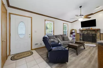 3618 Waverly Oaks Way, Snellville, GA 30039 - Photo 3