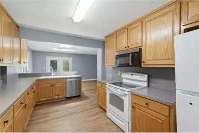 4362 White Oak Drive, Buford, GA 30518 - Photo 19