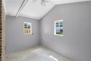 4362 White Oak Dr, Buford, GA 30518 - Photo 11
