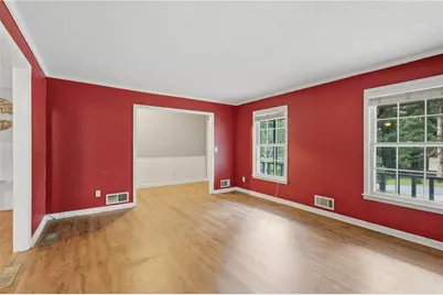 4362 White Oak Drive, Buford, GA 30518 - Photo 7
