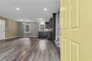3124 Stanford Cir, Lawrenceville, GA 30044 - Photo 5