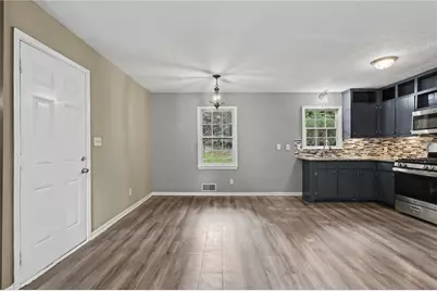 3124 Stanford Circle, Lawrenceville, GA 30044 - Photo 9