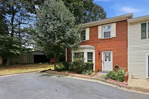 284 Shaded Oaks Ln SE, Marietta, GA 30067 - Photo 1