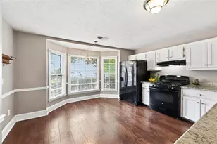 284 Shaded Oaks Ln SE, Marietta, GA 30067 - Photo 3