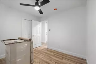 1969 Valley Ridge Dr SW, Atlanta, GA 30331 - Photo 23