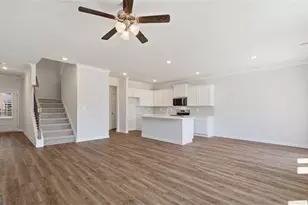 1404 Gray Br Dr, Lawrenceville, GA 30045 - Photo 9