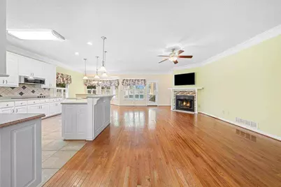 166 Knox Circle, Lavonia, GA 30553 - Photo 15
