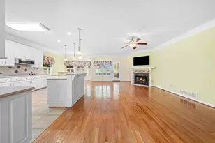 166 Knox Cir, Lavonia, GA 30553 - Photo 15