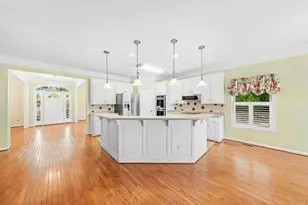 166 Knox Cir, Lavonia, GA 30553 - Photo 17