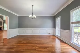1381 Providence Dr, Lawrenceville, GA 30044 - Photo 3