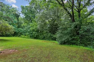 5460 Chanterella Ct SW, Lilburn, GA 30047 - Photo 27