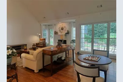 4505 Woodhaven NE, Marietta, GA 30067 - Photo 9