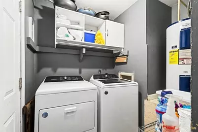 297 Lu Lane, Riverdale, GA 30274 - Photo 3