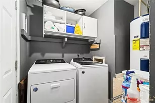 297 Lu Ln, Riverdale, GA 30274 - Photo 3