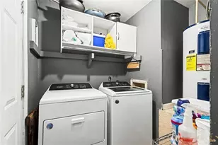 297 Lu Ln, Riverdale, GA 30274 - Photo 3